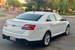 Ford Taurus